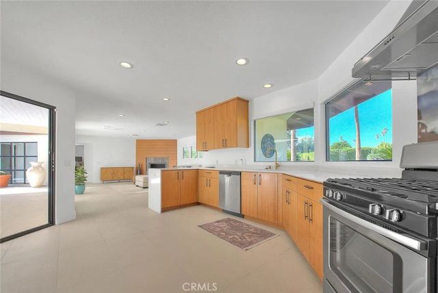 1281 Linda Vista, Palm Springs, CA 92262