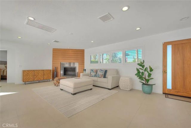 1281 Linda Vista, Palm Springs, CA 92262