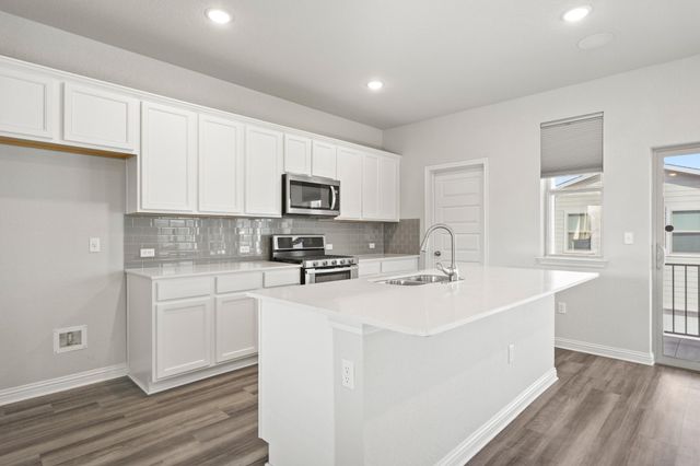 8105 Frida BND, Austin, TX 78744