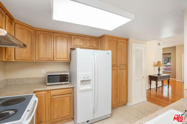 1128 W Duarte Road A, Arcadia, CA 91007