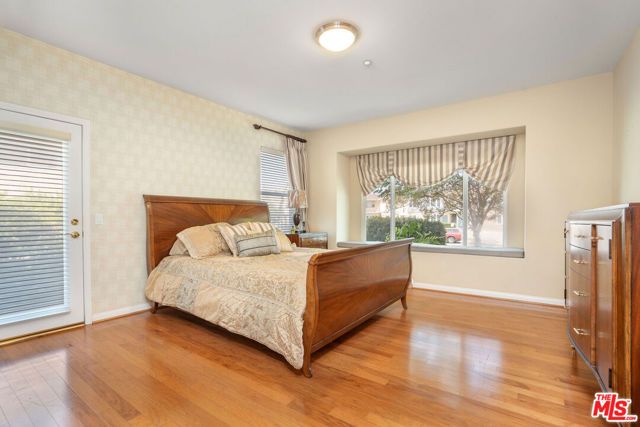 1128 W Duarte Road A, Arcadia, CA 91007