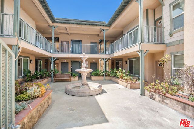 1128 W Duarte Road A, Arcadia, CA 91007