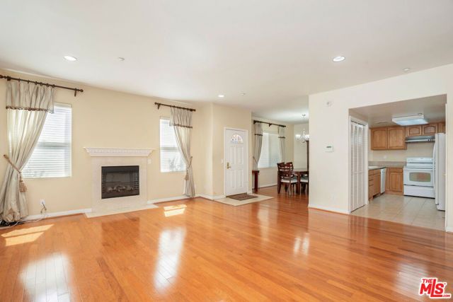 1128 W Duarte Road A, Arcadia, CA 91007