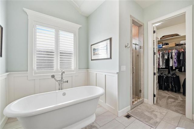 10423 W 168th Terrace, Overland Park, KS 66221