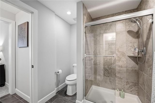 10423 W 168th Terrace, Overland Park, KS 66221