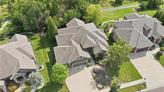 10423 W 168th Terrace, Overland Park, KS 66221
