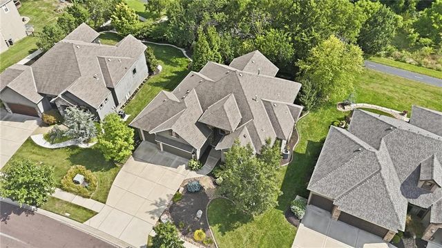 10423 W 168th Terrace, Overland Park, KS 66221