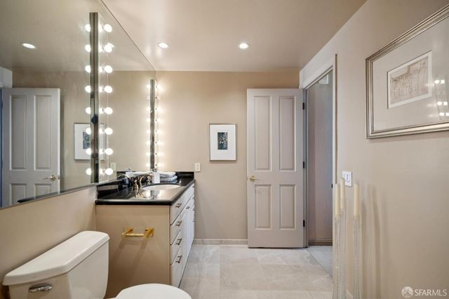 999 Green Street 1501, San Francisco, CA 94133