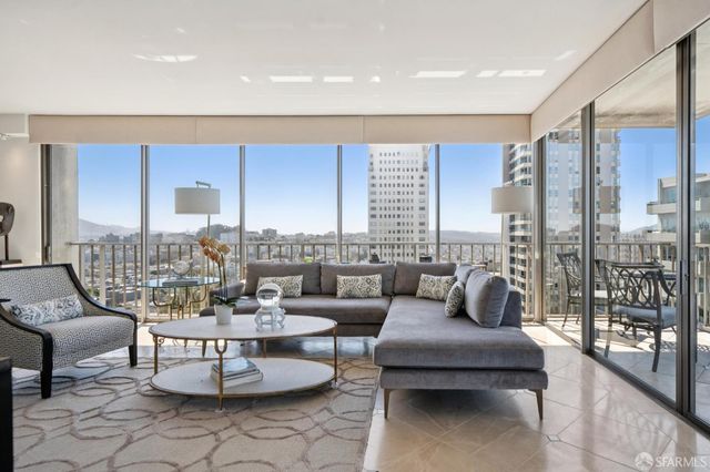 999 Green Street 1501, San Francisco, CA 94133