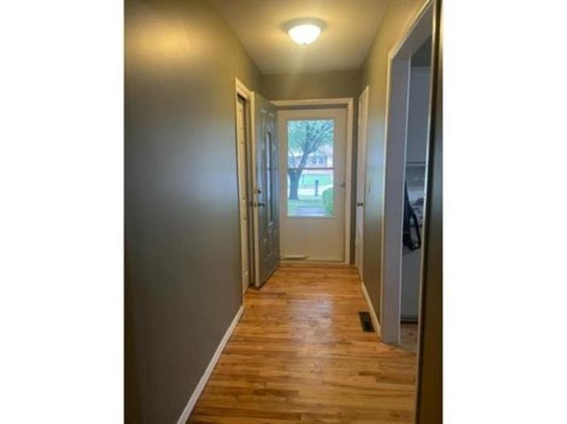 3208 S Kessler, Wichita, KS 67217