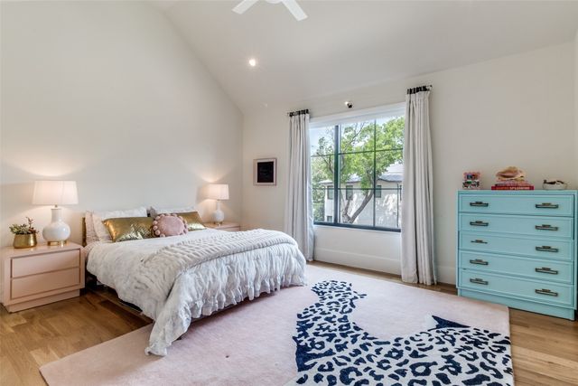 7122 Lakewood Boulevard, Dallas, TX 75214