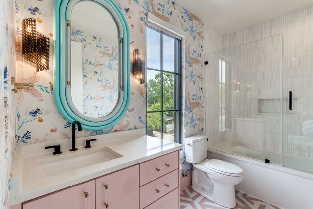 7122 Lakewood Boulevard, Dallas, TX 75214