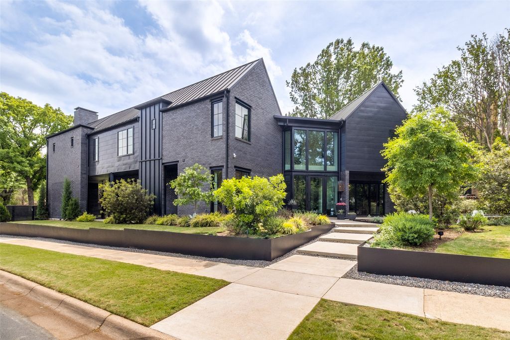 7122 Lakewood Boulevard, Dallas, TX 75214