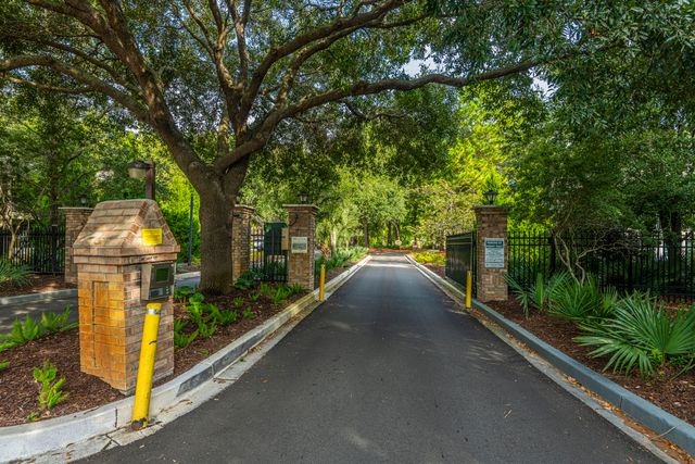 1835 Villa Maison 1835-D, Mount Pleasant, SC 29464