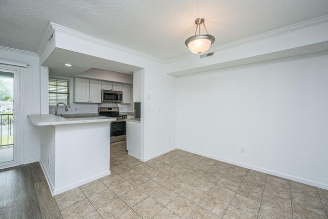 1835 Villa Maison 1835-D, Mount Pleasant, SC 29464