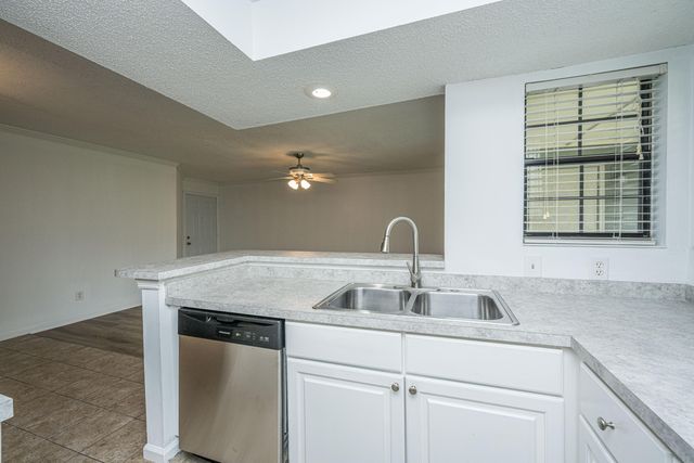 1835 Villa Maison 1835-D, Mount Pleasant, SC 29464