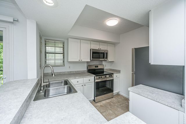 1835 Villa Maison 1835-D, Mount Pleasant, SC 29464