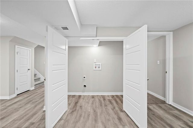 805 NW Castle Drive, Blue Springs, MO 64015