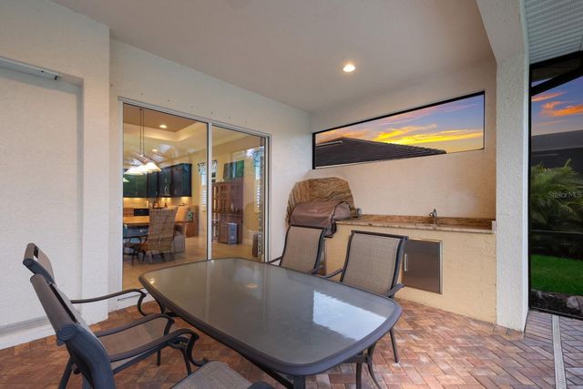 5209 LAKE OVERLOOK AVENUE, Bradenton, FL 34208