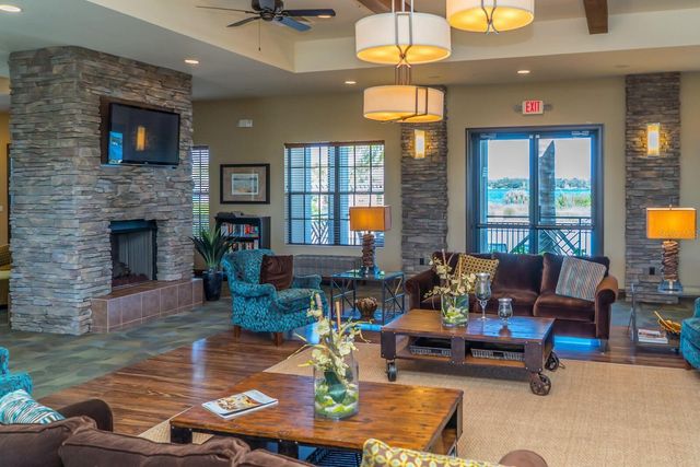 5209 LAKE OVERLOOK AVENUE, Bradenton, FL 34208