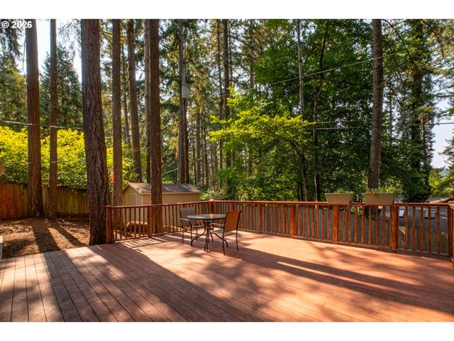 4845 BROOKWOOD St, Eugene, OR 97405