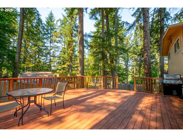 4845 BROOKWOOD St, Eugene, OR 97405