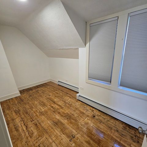 4137 N Bernard Street 3, Chicago, IL 60618