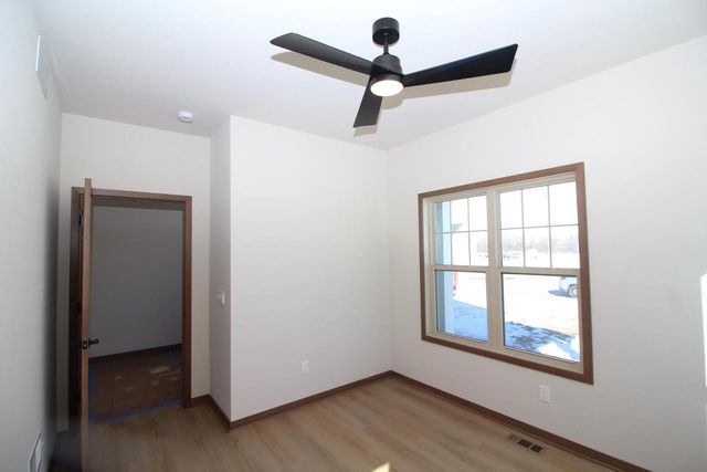 1241 Valley Hill LANE, Union Grove, WI 53182