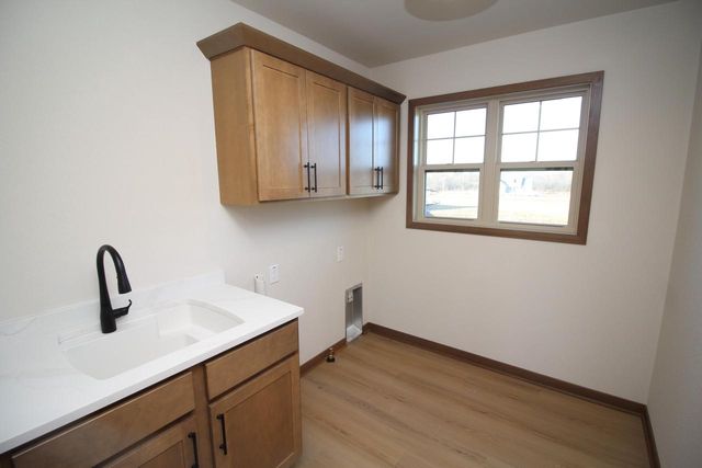 1241 Valley Hill LANE, Union Grove, WI 53182