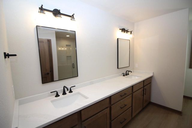 1241 Valley Hill LANE, Union Grove, WI 53182