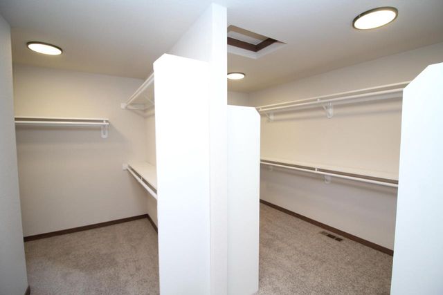 1241 Valley Hill LANE, Union Grove, WI 53182