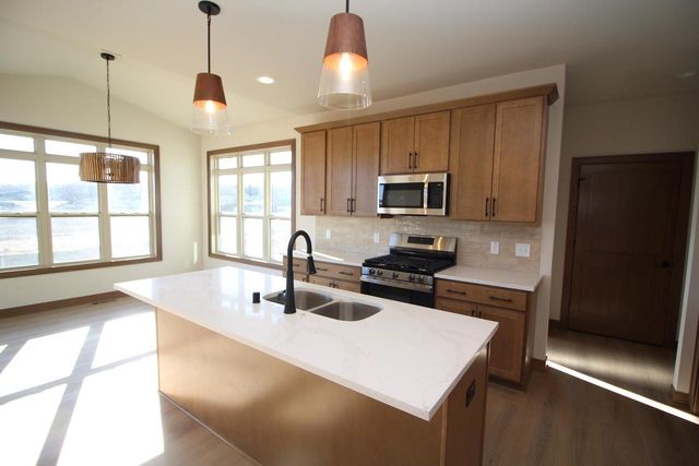 1241 Valley Hill LANE, Union Grove, WI 53182