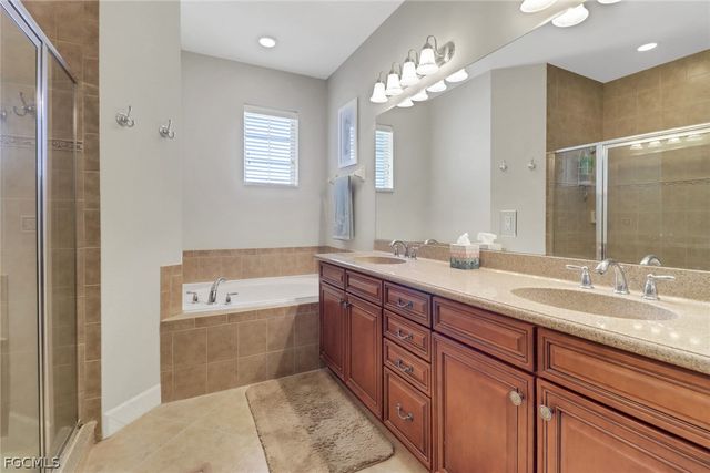 13020 Pebblebrook Point CIR 202, Fort Myers, FL 33905