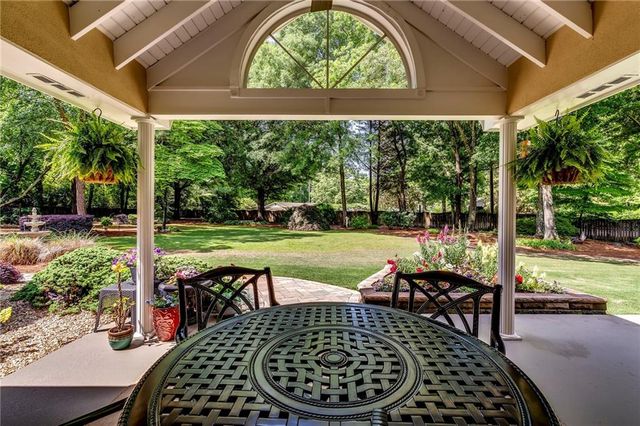 505 Cambridge Circle, Jonesboro, GA 30236