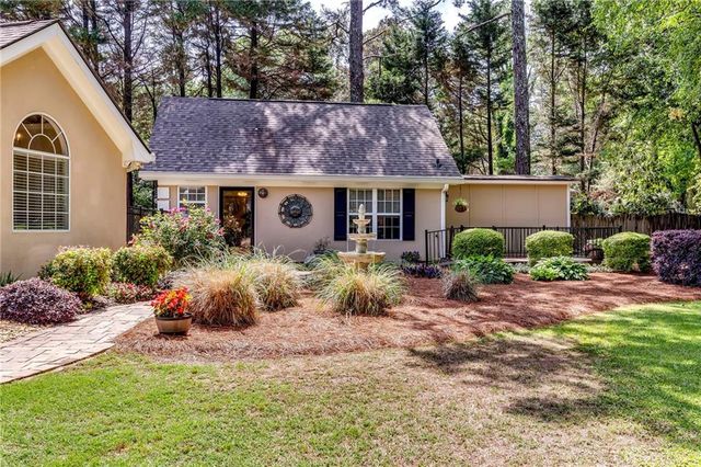505 Cambridge Circle, Jonesboro, GA 30236