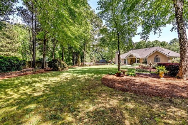 505 Cambridge Circle, Jonesboro, GA 30236