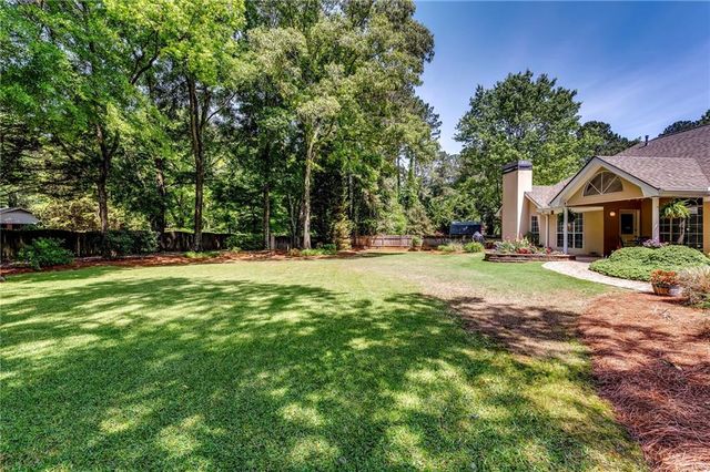 505 Cambridge Circle, Jonesboro, GA 30236