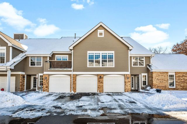 6020 Chasewood Parkway 203, Hopkins, MN 55343