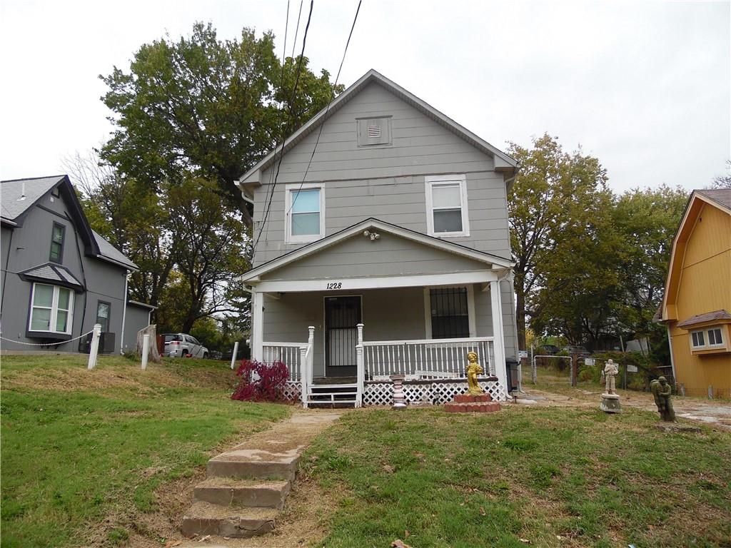 1228 Richmond Avenue, Kansas City, KS 66104
