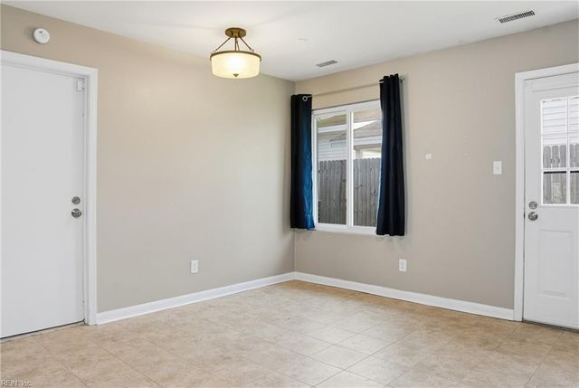 625 Orangewood DR, Virginia Beach, VA 23453