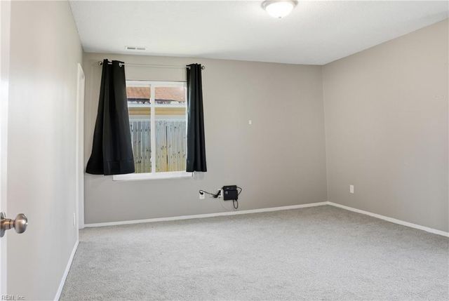 625 Orangewood DR, Virginia Beach, VA 23453