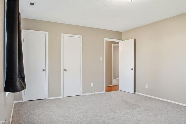 625 Orangewood DR, Virginia Beach, VA 23453