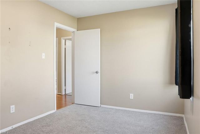 625 Orangewood DR, Virginia Beach, VA 23453