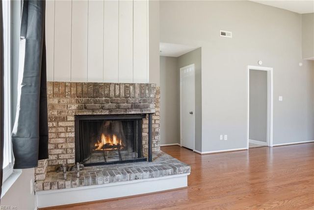 625 Orangewood DR, Virginia Beach, VA 23453