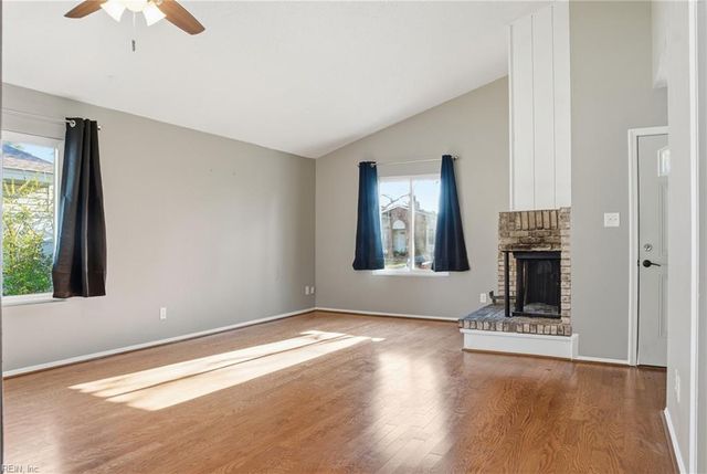 625 Orangewood DR, Virginia Beach, VA 23453