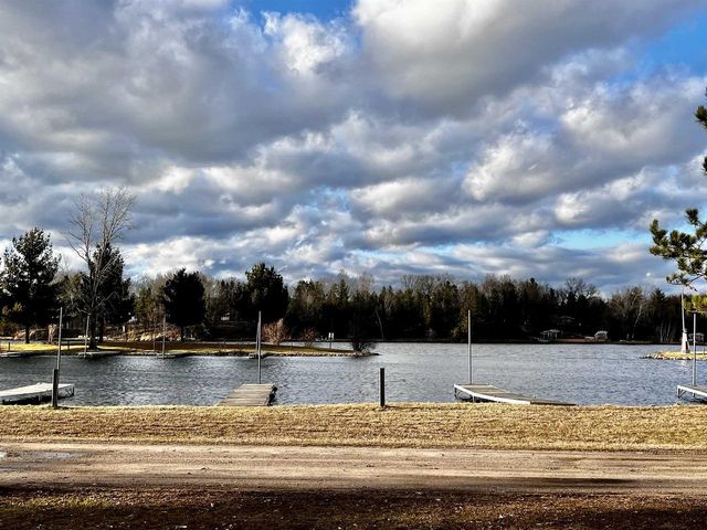 456 Tomahawk Trail, Nekoosa, WI 54457