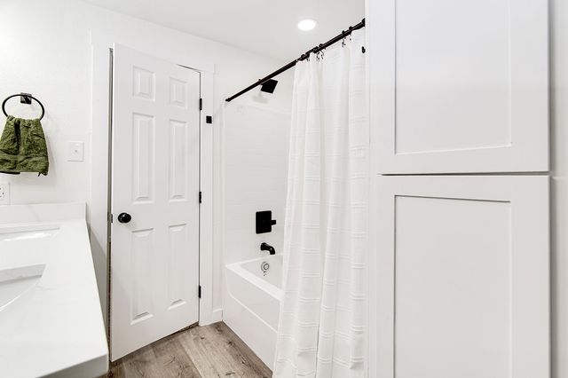 904 S Anglin Street, Cleburne, TX 76031