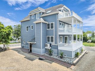 230 S Green Street, Tuckerton, NJ 08087