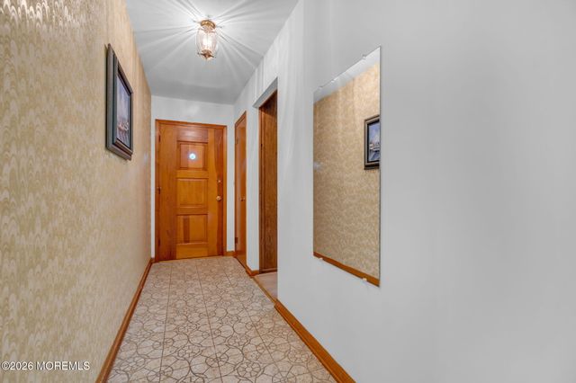 46 Camden Road, Hillsborough, NJ 08844