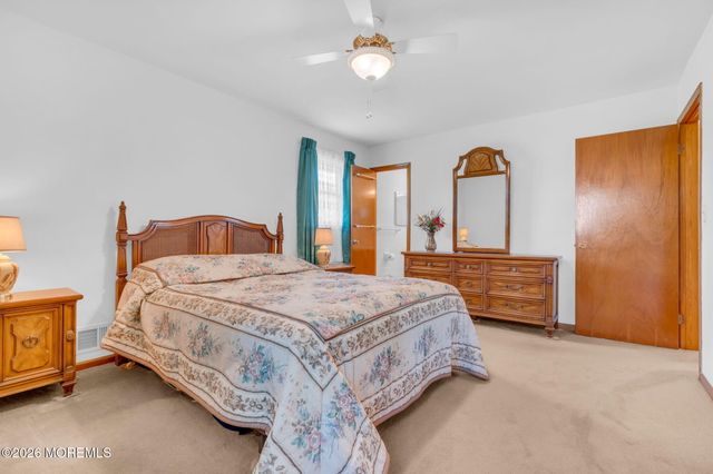 46 Camden Road, Hillsborough, NJ 08844